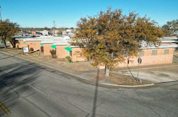 6 Units Commercial Office Building For Sale in Georgia Amarillo, Tx